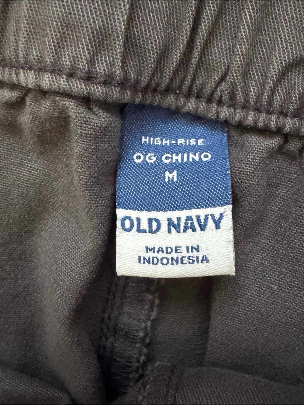 Old Navy Grey Medium High Rise OG Chino Pants - Picture 3 of 8
